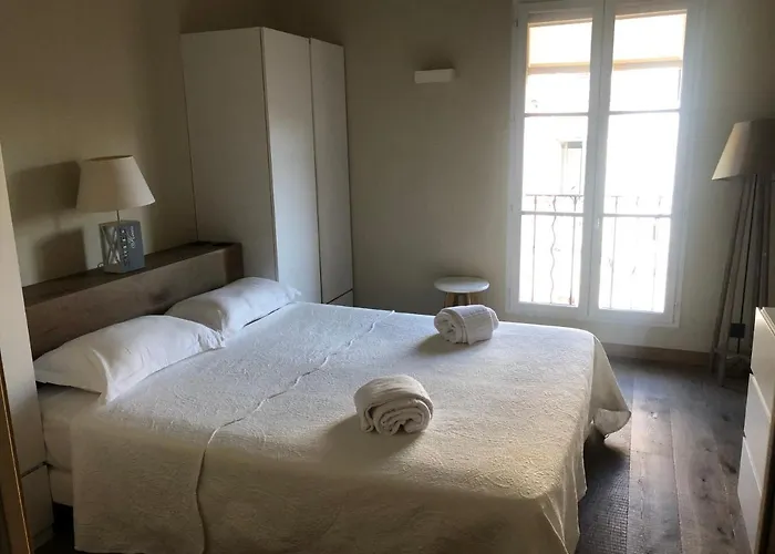 Centre * Porto-Vecchio (Corsica)